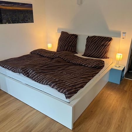 Modernes Apartment, Ruhige Lage, Stadtnah 凯尔克海姆（陶努斯） 外观 照片